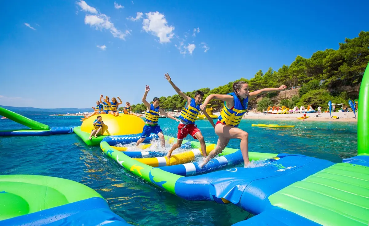 B&atilde;i D&agrave;i Nha Trang - C&oacute; một thi&ecirc;n đường b&igrave;nh dị nơi hạ giới với biển xanh c&aacute;t trắng quanh năm s&oacute;ng x&ocirc; bờ 6