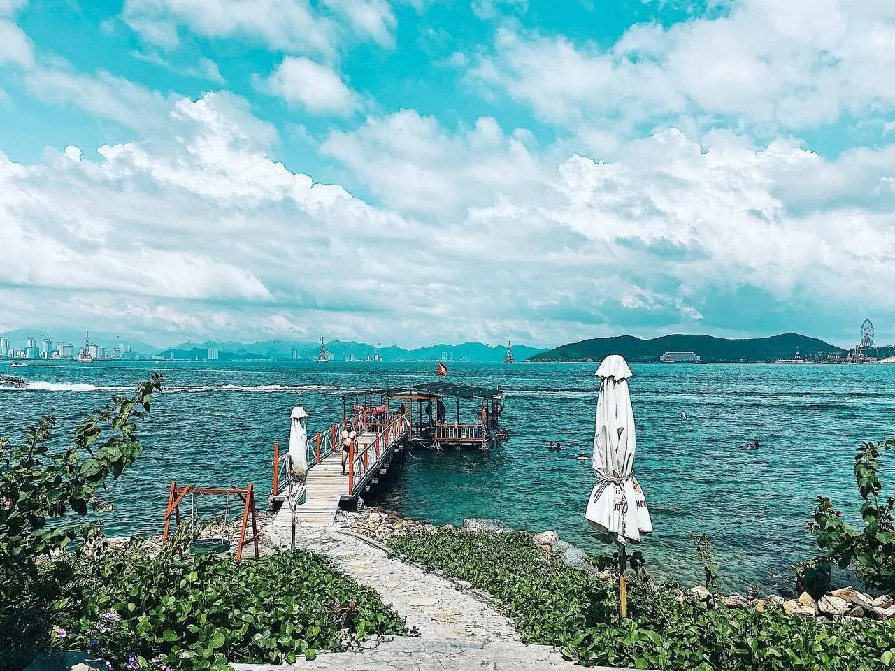 B&atilde;i Tranh Nha Trang &ndash; Vi&ecirc;n ngọc qu&yacute; nơi đảo Tr&iacute; Nguy&ecirc;n 2