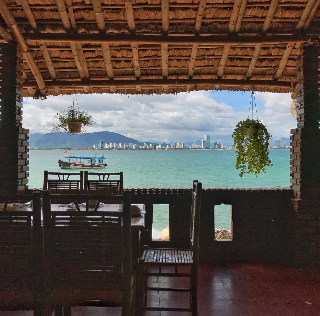 Con Sẻ Tre Nha Trang - Thi&ecirc;n đường tụ họp của team chơi hệ biển đầy nắng v&agrave; gi&oacute; 8