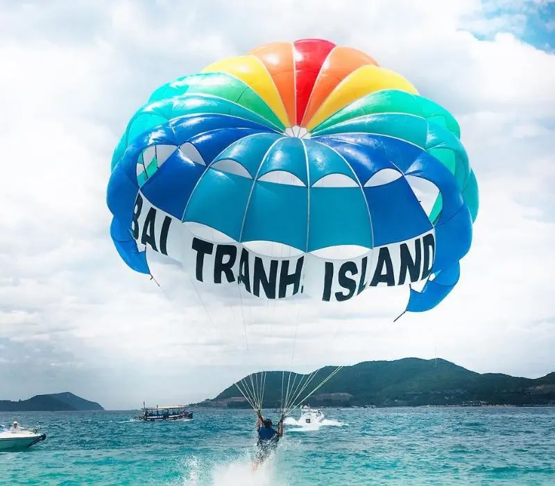 Kh&aacute;m ph&aacute; B&atilde;i Tranh, thi&ecirc;n đường biển tuyệt đẹp tại Nha Trang 8