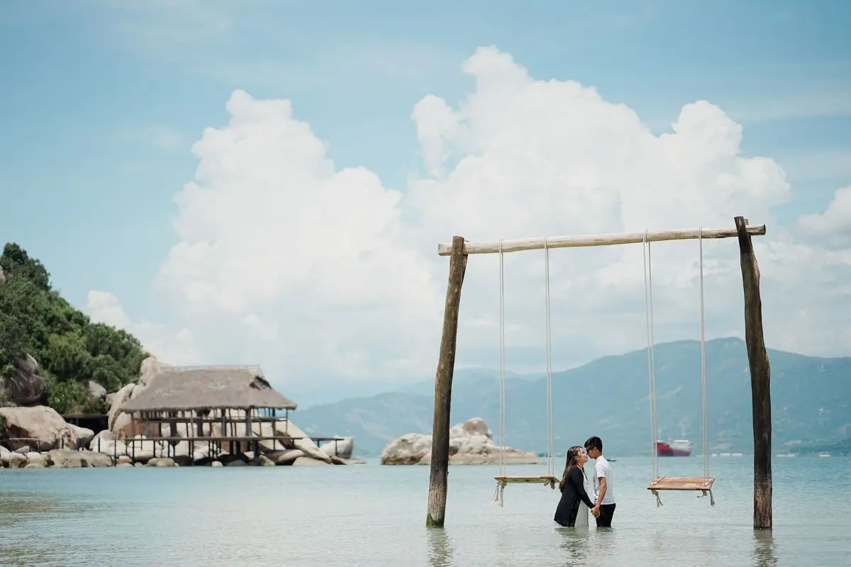 Resort Ngọc Sương Nha Trang - Điểm check in rần rần của những t&iacute;n đồ m&ecirc; phim Việt 12