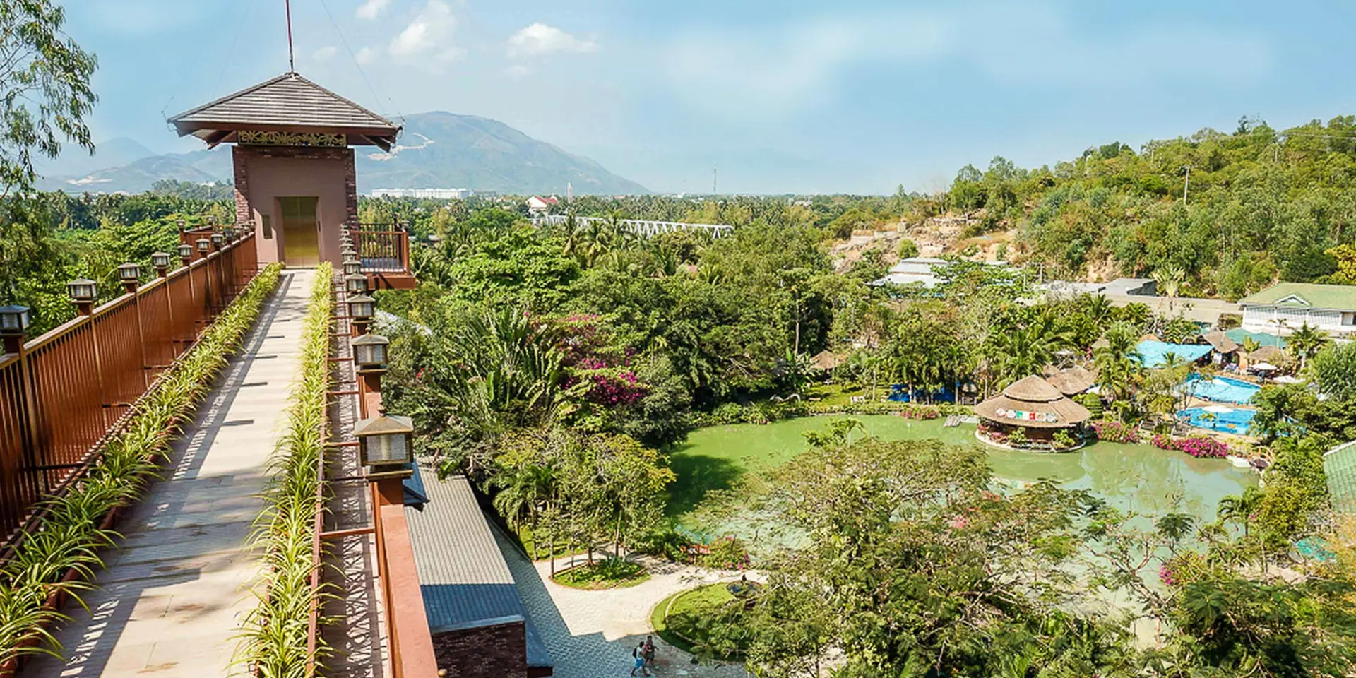 Suối kho&aacute;ng n&oacute;ng Th&aacute;p B&agrave; Nha Trang - Thi&ecirc;n đường thư gi&atilde;n vạn người m&ecirc; 3
