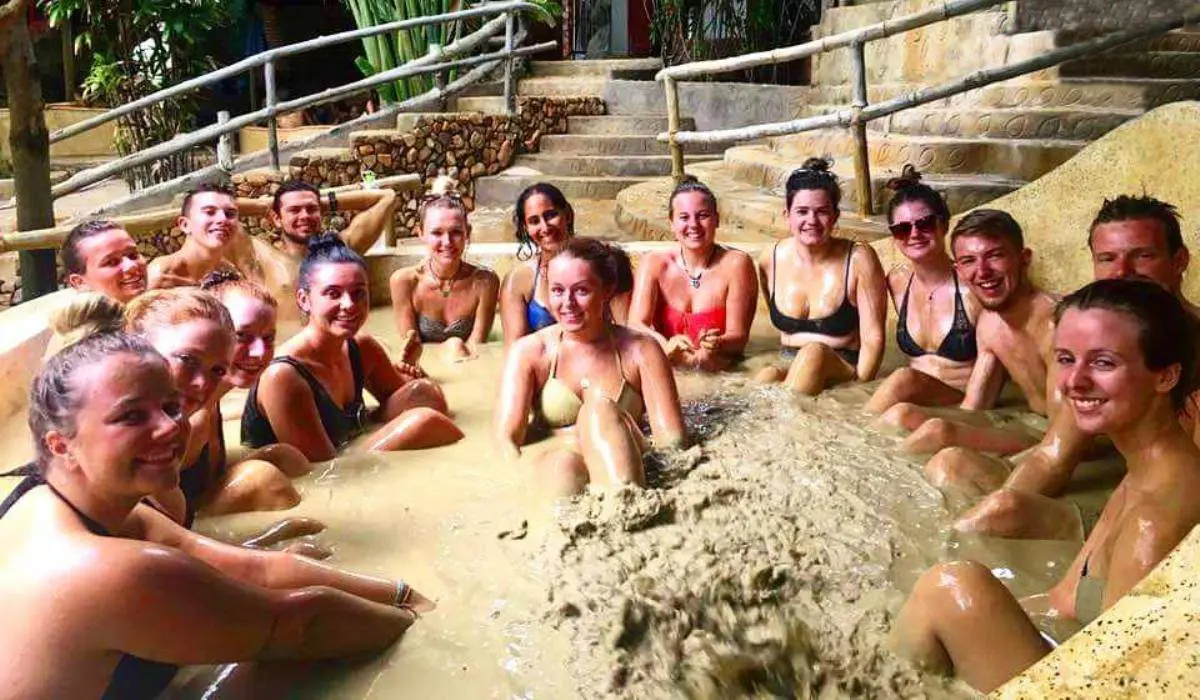 Suối kho&aacute;ng n&oacute;ng Th&aacute;p B&agrave; Nha Trang - Thi&ecirc;n đường thư gi&atilde;n vạn người m&ecirc; 10