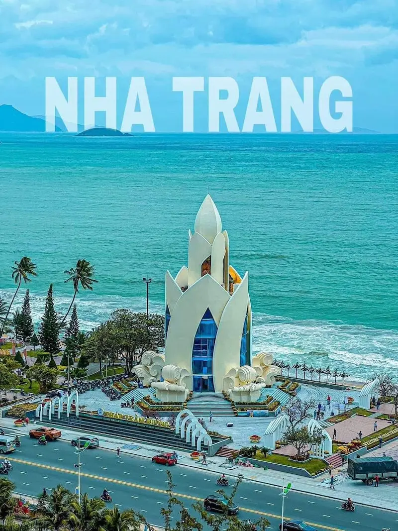 Th&aacute;p Trầm Hương: Tr&aacute;i tim của vịnh biển Nha Trang 4
