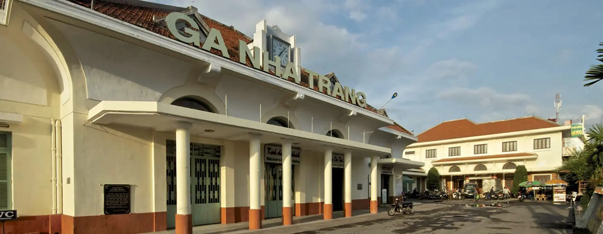 Ga Nha Trang - Nơi dừng chân của những chuyến tàu chở đầy mộng mơ