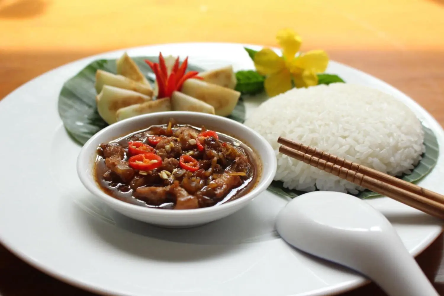 B&aacute;nh ướt mắm ruột - M&oacute;n ăn Nha Trang b&igrave;nh dị g&acirc;y nghiện ngay lần đầu ti&ecirc;n 5