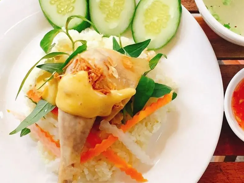 Bỏ t&uacute;i 10 địa điểm thưởng thức cơm g&agrave; Nha Trang đậm vị 10