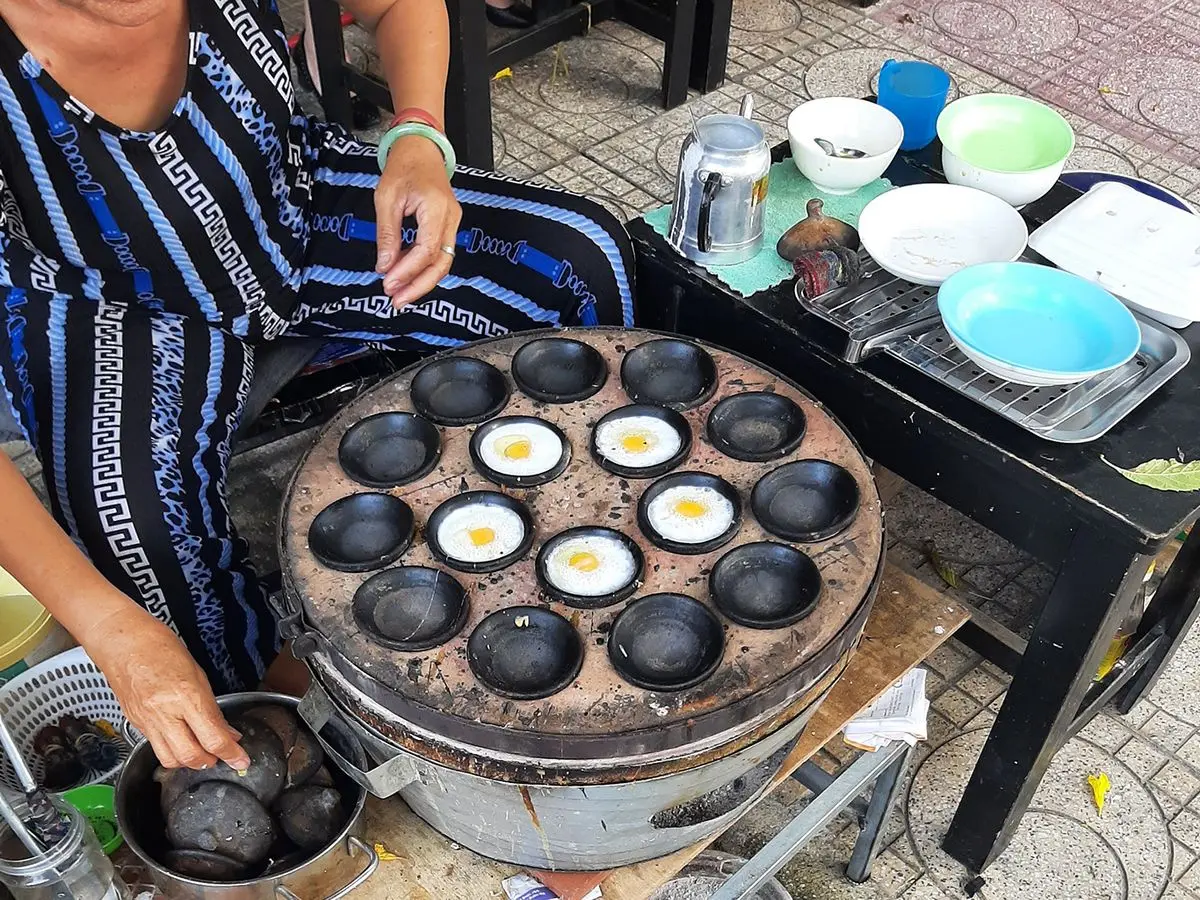 Bỏ t&uacute;i 10 qu&aacute;n b&aacute;nh căn Nha Trang ngon nức l&ograve;ng thực kh&aacute;ch 5