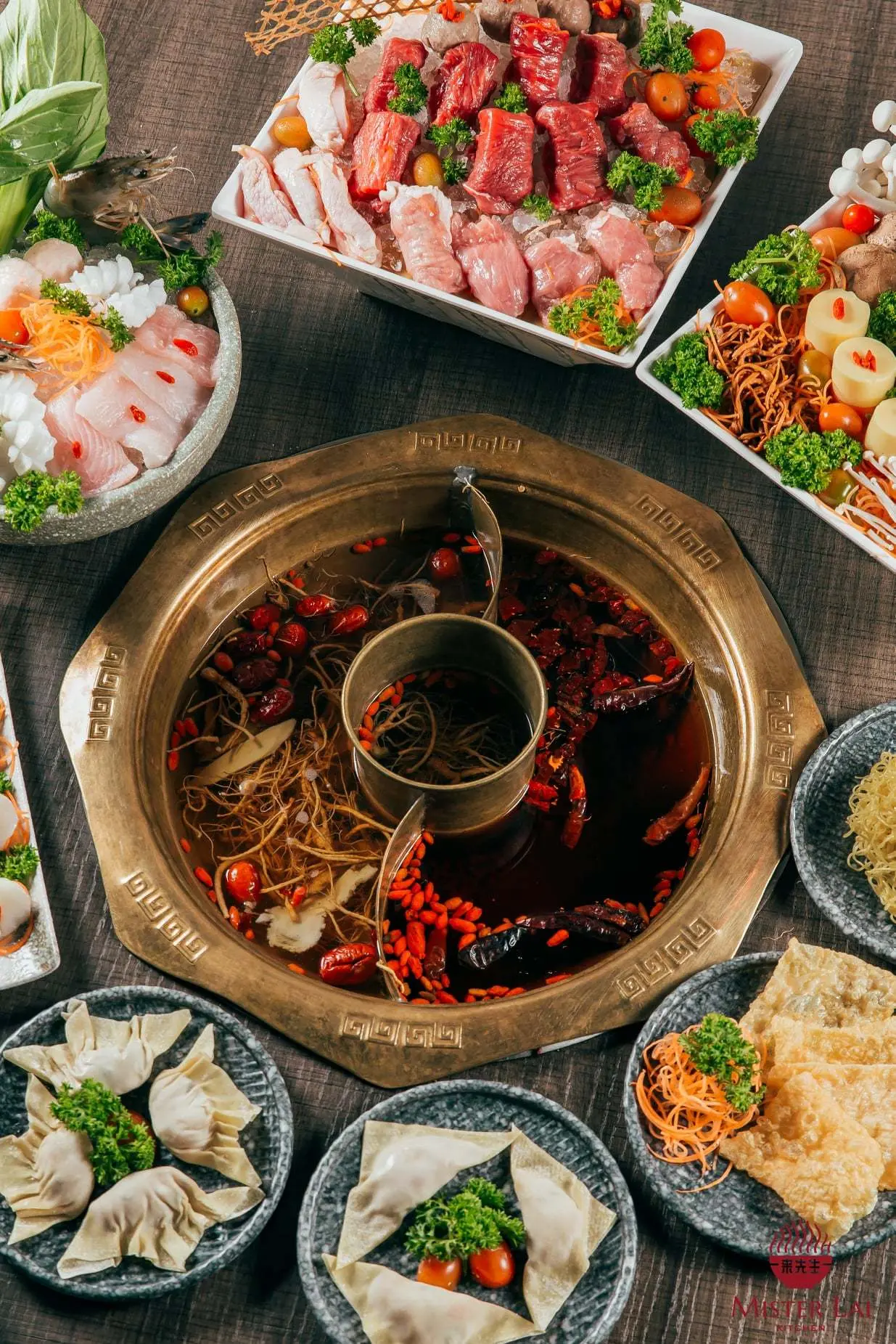 Bỏ t&uacute;i TOP 8 nh&agrave; h&agrave;ng view đẹp Nha Trang khiến du kh&aacute;ch say l&ograve;ng ngay lần đầu ti&ecirc;n đến 13