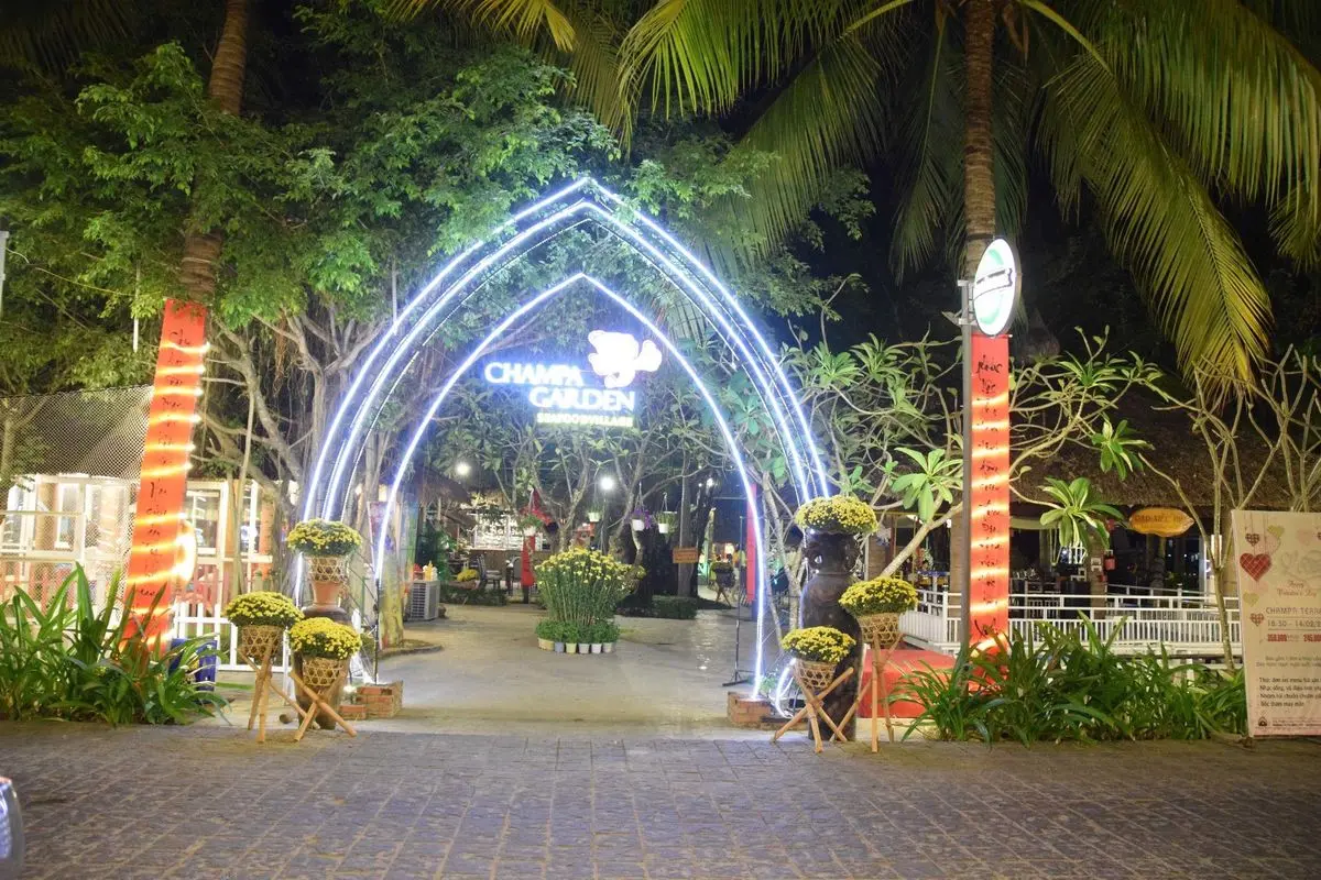 Champa Island restaurant - Nh&agrave; h&agrave;ng chuẩn 5 sao nằm trong khu&ocirc;n vi&ecirc;n khu nghỉ dưỡng cao cấp 2
