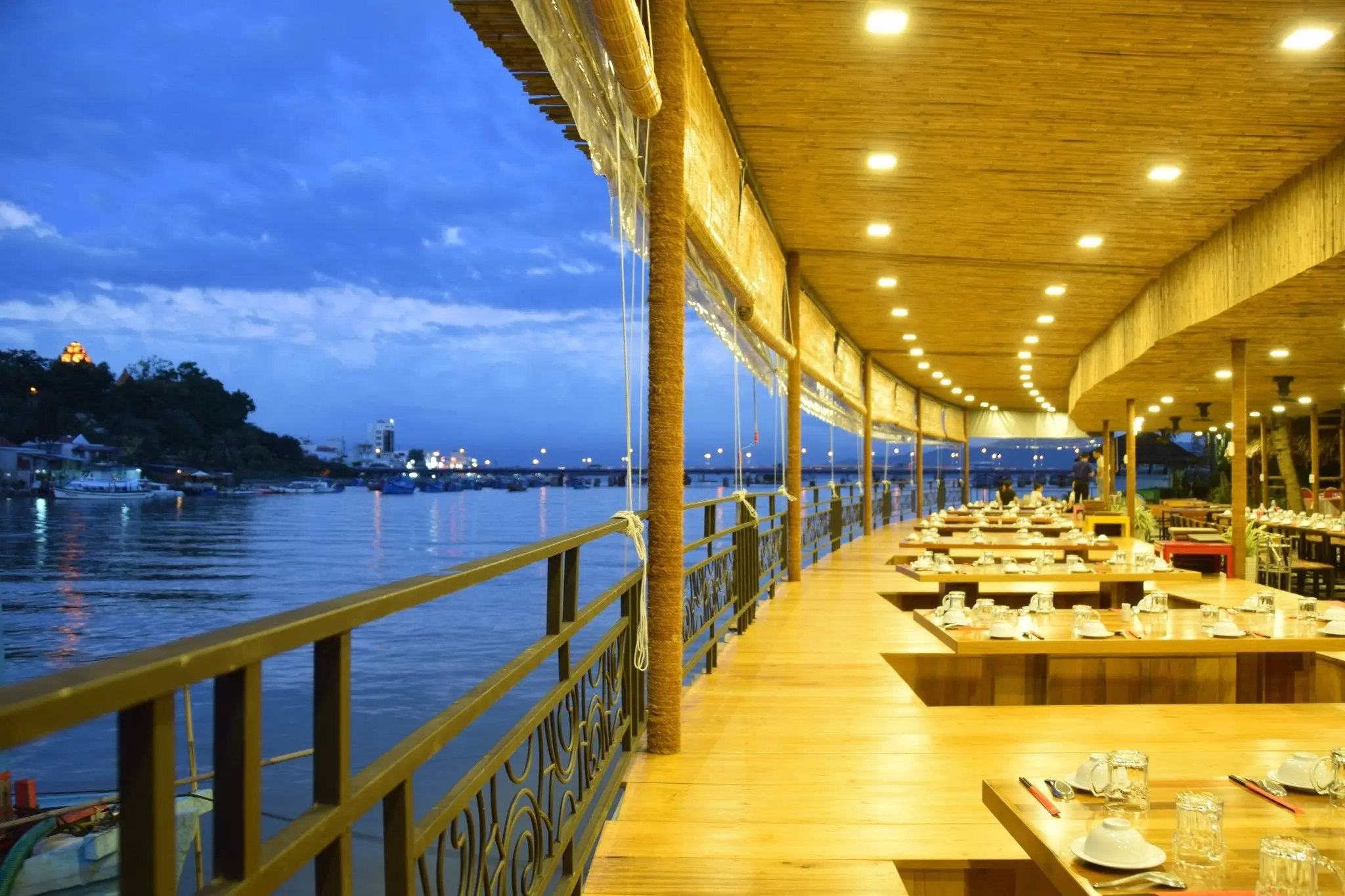 Champa Island restaurant - Nh&agrave; h&agrave;ng chuẩn 5 sao nằm trong khu&ocirc;n vi&ecirc;n khu nghỉ dưỡng cao cấp 6