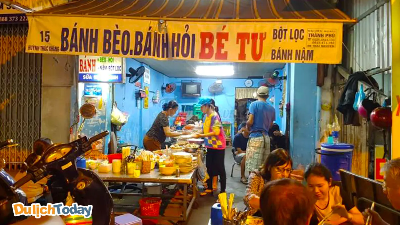 Đến Nha Trang, nhất định phải ăn thử B&aacute;nh B&egrave;o - B&aacute;nh Hỏi d&acirc;n d&atilde;, ngon m&ecirc; mẩn 4