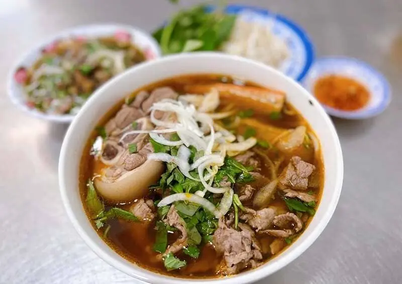 Gợi &yacute; top 15+ m&oacute;n ăn s&aacute;ng Nha Trang bao ngon, bao no 8