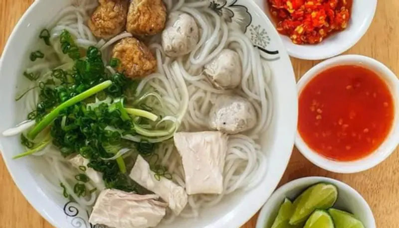 Gợi &yacute; top 15+ m&oacute;n ăn s&aacute;ng Nha Trang bao ngon, bao no 2
