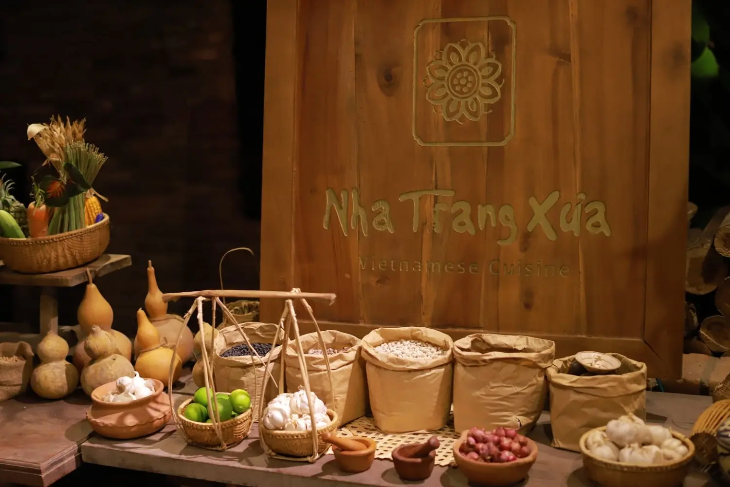 Hoài cổ trong không gian văn hóa - ẩm thực tại nhà hàng Nha Trang Xưa 7