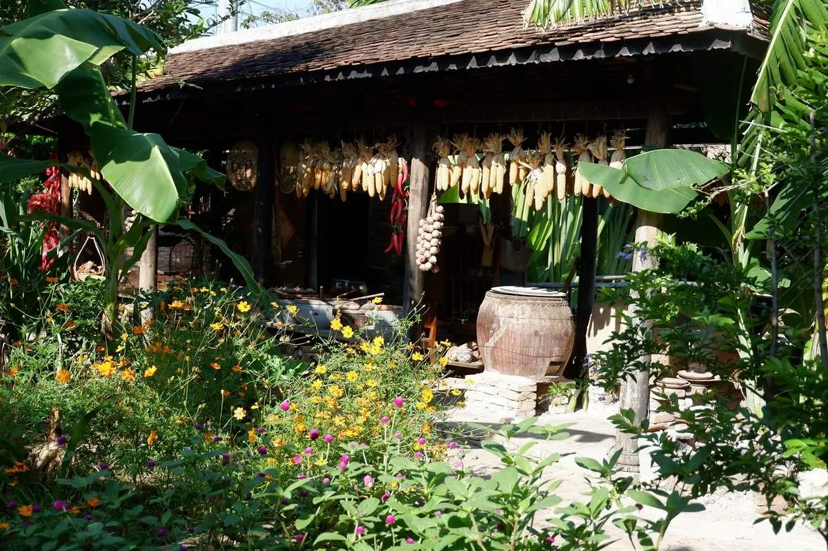 Hoài cổ trong không gian văn hóa - ẩm thực tại nhà hàng Nha Trang Xưa 6