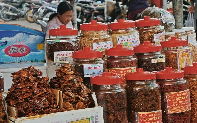 Mực rim me Nha Trang: Đặc sản cay ngọt khiến ai cũng m&ecirc; mẩn 4