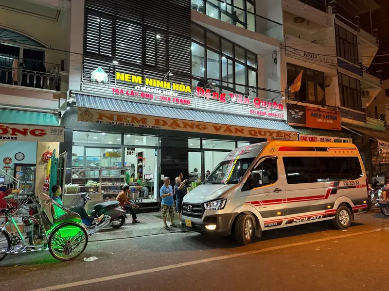Nem nướng Đặng Văn Quy&ecirc;n: Địa chỉ ẩm thực nức tiếng Nha Trang 5