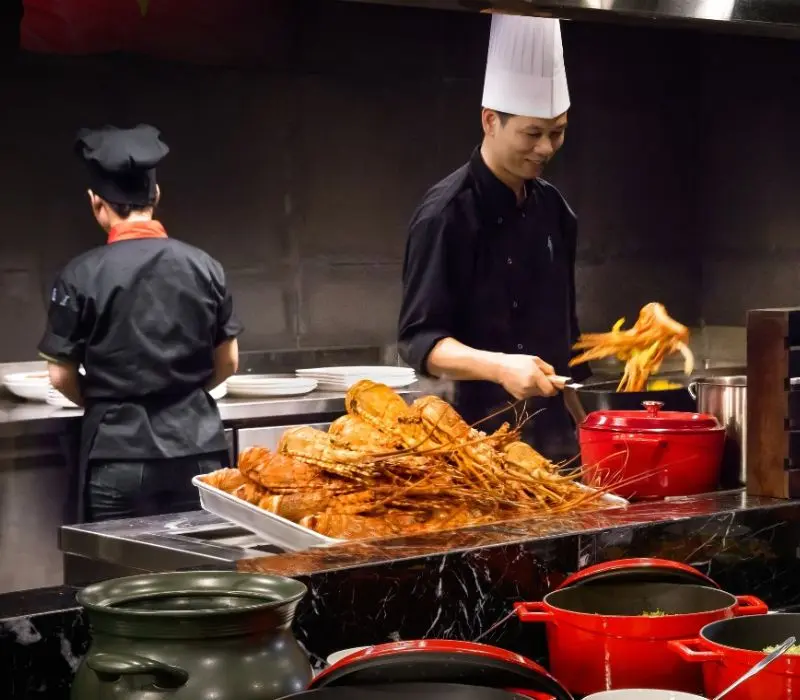 Ngon Gallery Nha Trang Restaurant: Thi&ecirc;n đường buffet t&ocirc;m h&ugrave;m view biển 6