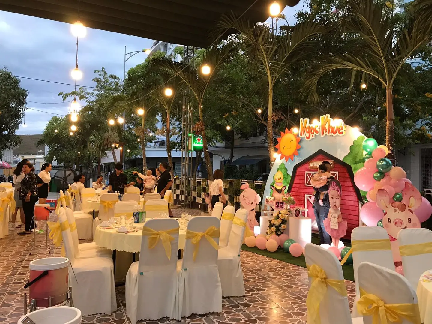 Nh&agrave; H&agrave;ng C&aacute;nh Buồm Đại Dương - Thường thức hải sản tươi sống trong kh&ocirc;ng gian rộng r&atilde;i 6