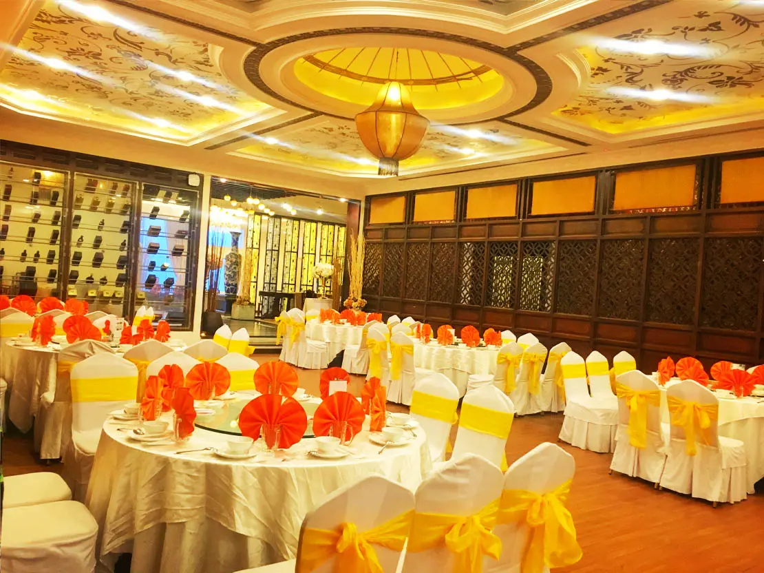 Nh&agrave; h&agrave;ng Đ&egrave;n Lồng Đỏ Nha Trang - Thưởng thức ẩm thực đặc sắc trong kh&ocirc;ng gian ho&agrave;ng gia, sang trọng 6