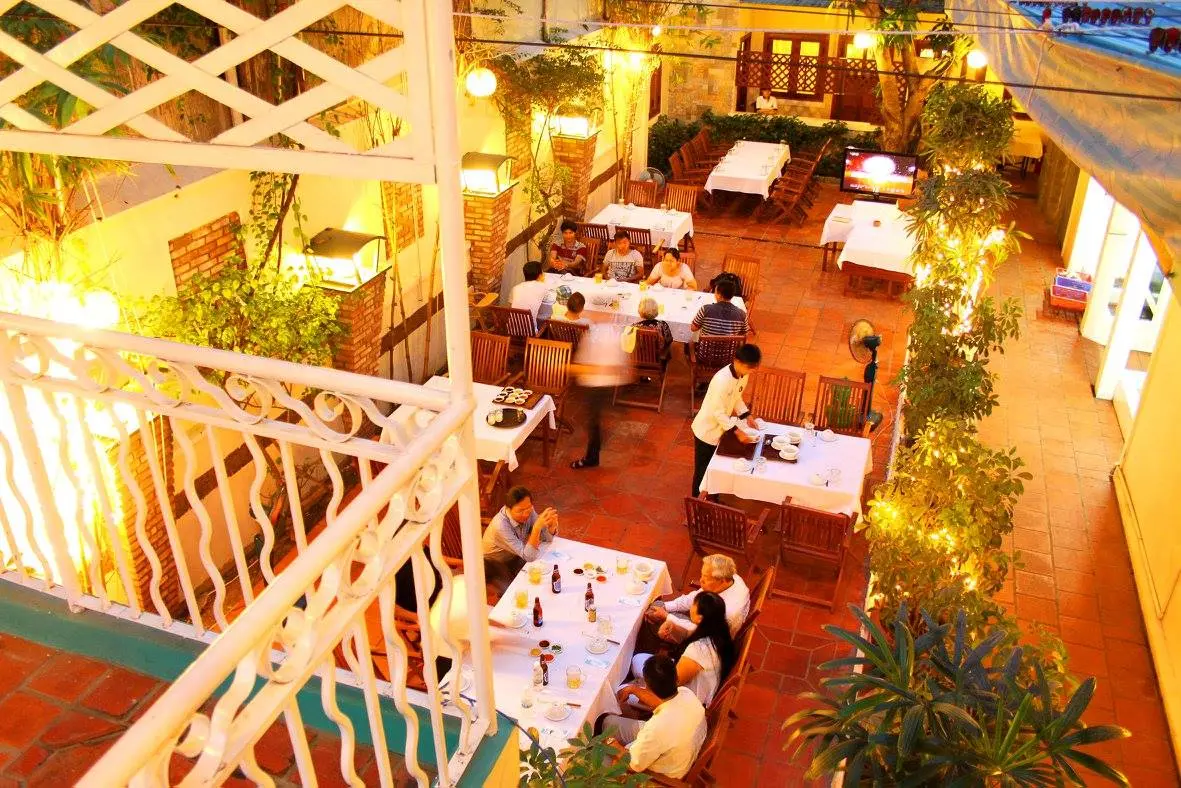 Nha Trang Seafoods Restaurant – Nhà hàng với hương vị hải sản vùng biển đặc biệt, mới lạ 3
