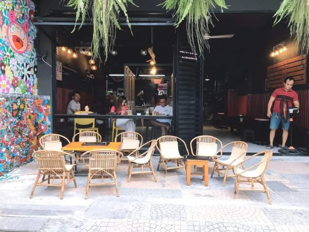 Poly Lu Coffee Nha Trang - Qu&aacute;n ngon d&agrave;nh cho t&iacute;n đồ c&agrave; ph&ecirc; trứng 7