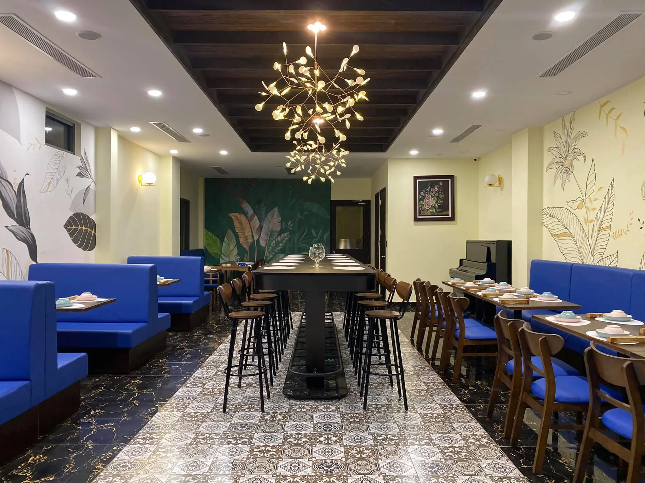 Thưởng thức v&ocirc; số m&oacute;n ăn ngon mang thương hiệu biển tại Nha Trang Fusion House 5