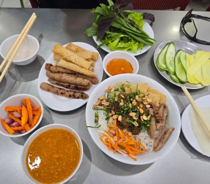 Top 10 nh&agrave; h&agrave;ng Nha Trang ngon, gi&aacute; cạnh tranh (cập nhật 2.2026) 5