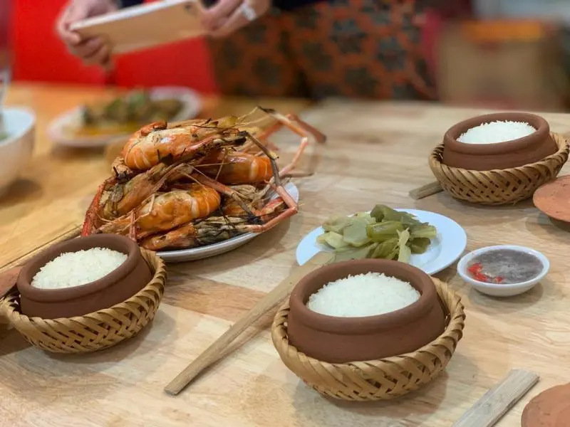 Top 6 qu&aacute;n cơm ni&ecirc;u Nha Trang được giới 's&agrave;nh ăn' đ&aacute;nh gi&aacute; cao 2