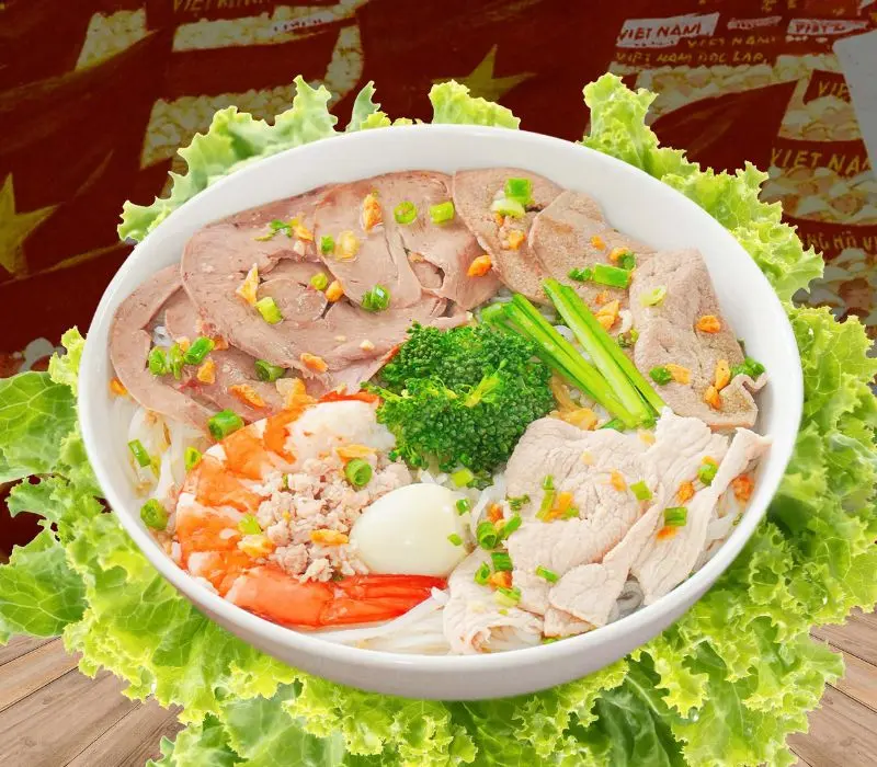Top 14 quán hủ tiếu Nha Trang hút khách nhất phố biển
