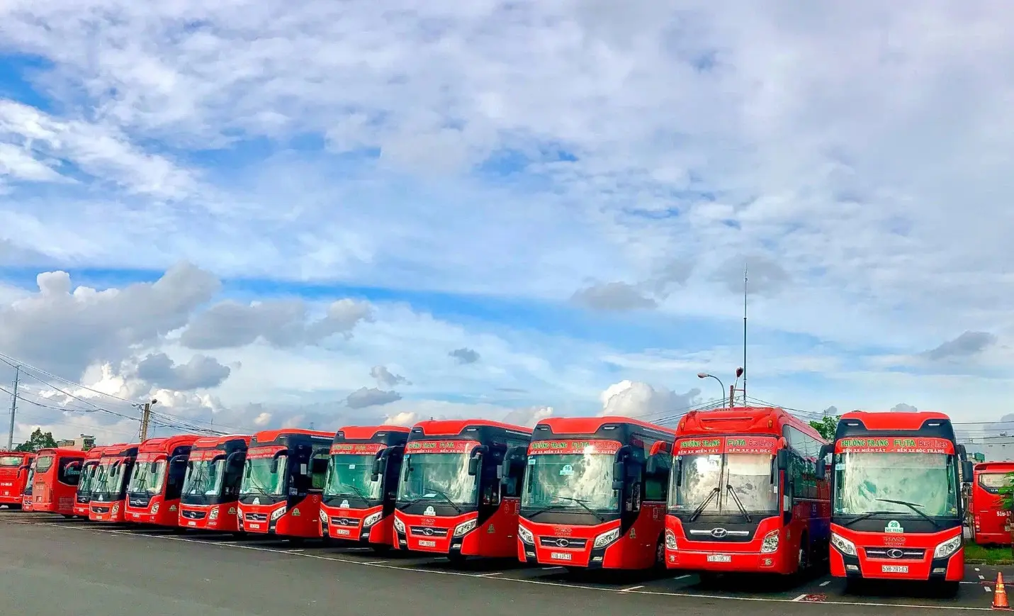 Xe Limousine đi Nha Trang từ TP.HCM - Tận hưởng sự thoải m&aacute;i trong cả chuyến đi d&agrave;i 11