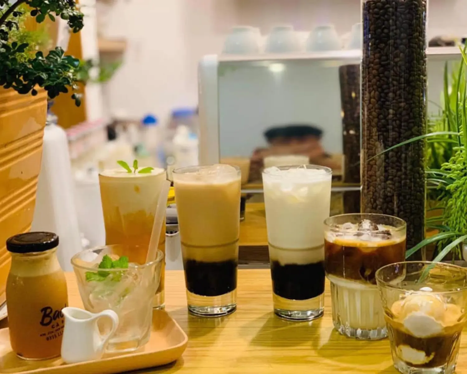 Bao Café Nha Trang - Theo chân Cường Quốc Phạm khám phá Hàn Quốc thu nhỏ cực chill giữa lòng Nha Trang