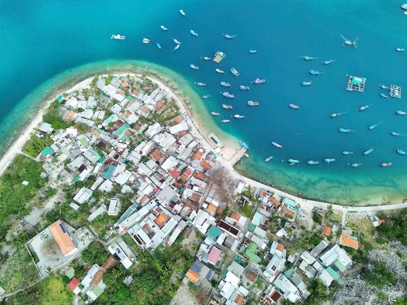 Đảo B&iacute;ch Đầm: Nơi thi&ecirc;n nhi&ecirc;n ấn tượng thu v&agrave;o trong tầm mắt 3