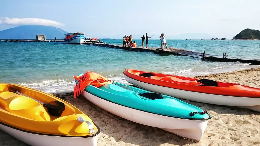 Đến đảo Điệp Sơn Nha Trang để kh&aacute;m ph&aacute; ngay con đường nổi giữa biển 5