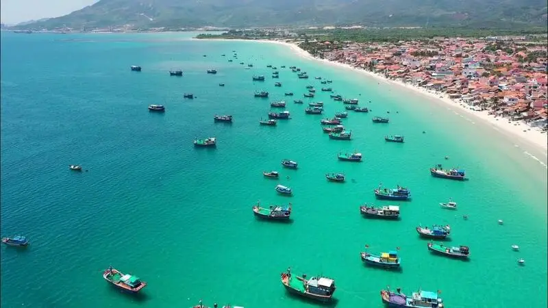 Đến với 6 l&agrave;ng ch&agrave;i Nha Trang, Kh&aacute;nh H&ograve;a b&igrave;nh y&ecirc;n b&ecirc;n phố biển 6