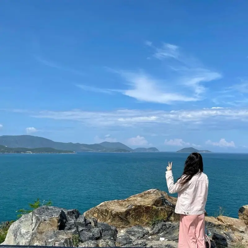Đ&egrave;o C&ugrave; Hin Nha Trang: Cung đường ven biển ngoạn mục v&agrave; h&ugrave;ng vĩ 9