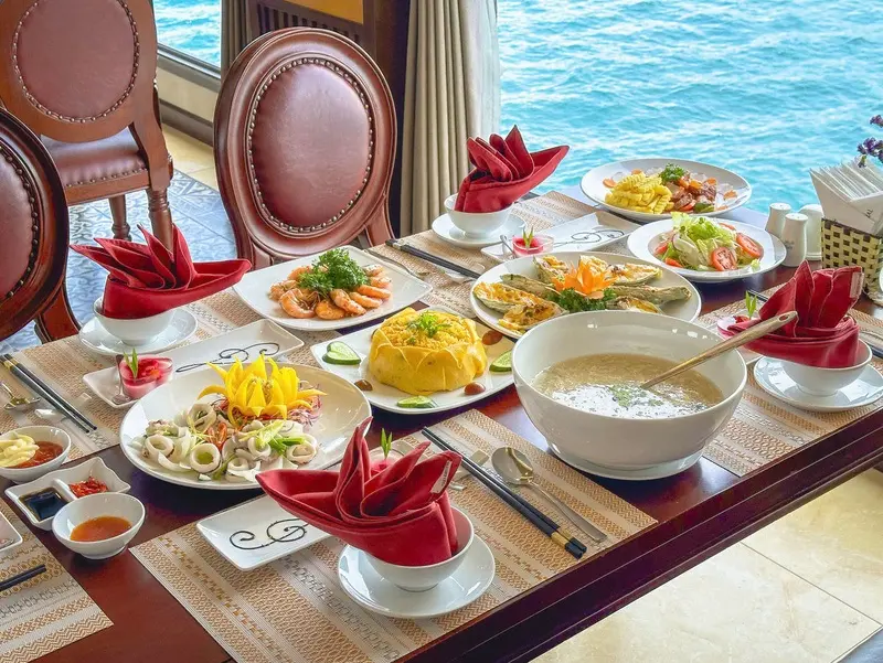 Du thuyền Sea Coral Nha Trang c&oacute; g&igrave;? 10