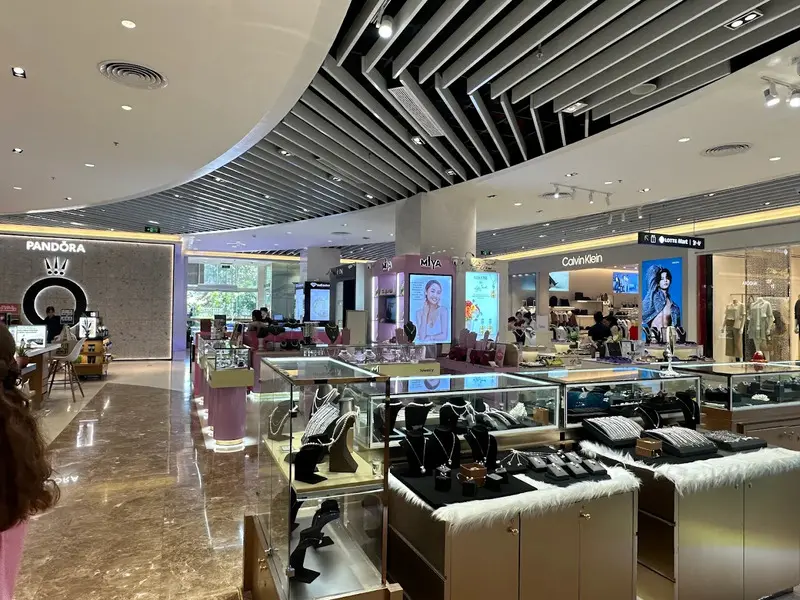 Gold Coast Mall Nha Trang: Thi&ecirc;n đường mua sắm, ẩm thực v&agrave; giải tr&iacute; giữa phố biển 5