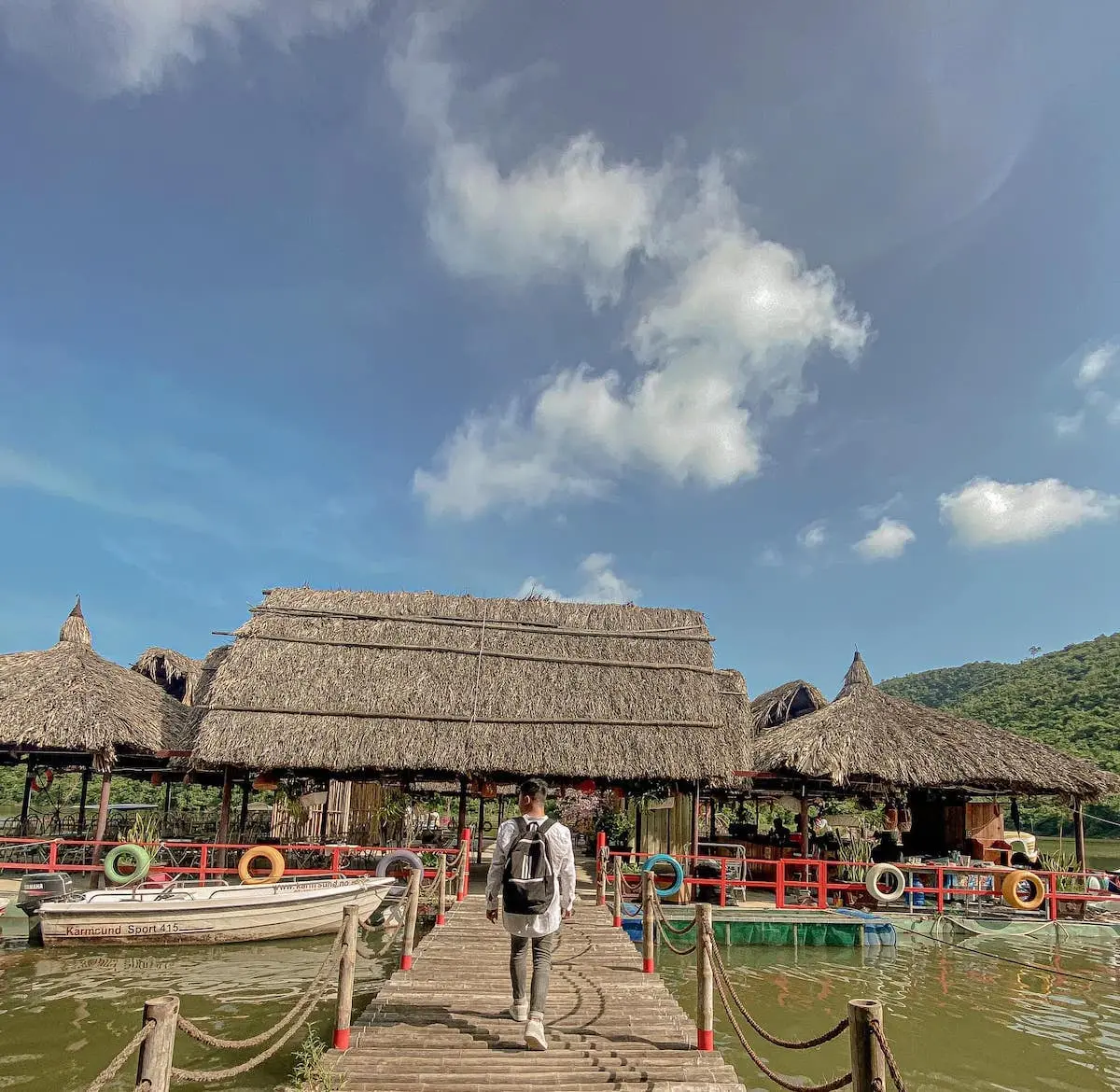 Xuy&ecirc;n kh&ocirc;ng về thời kiếm hiệp tại hồ K&ecirc;nh Hạ Nha Trang c&ugrave;ng anh ch&agrave;ng Jacob Nhat 3