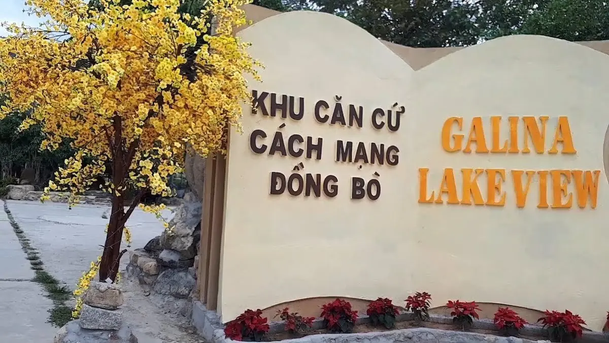 Xuy&ecirc;n kh&ocirc;ng về thời kiếm hiệp tại hồ K&ecirc;nh Hạ Nha Trang c&ugrave;ng anh ch&agrave;ng Jacob Nhat 17