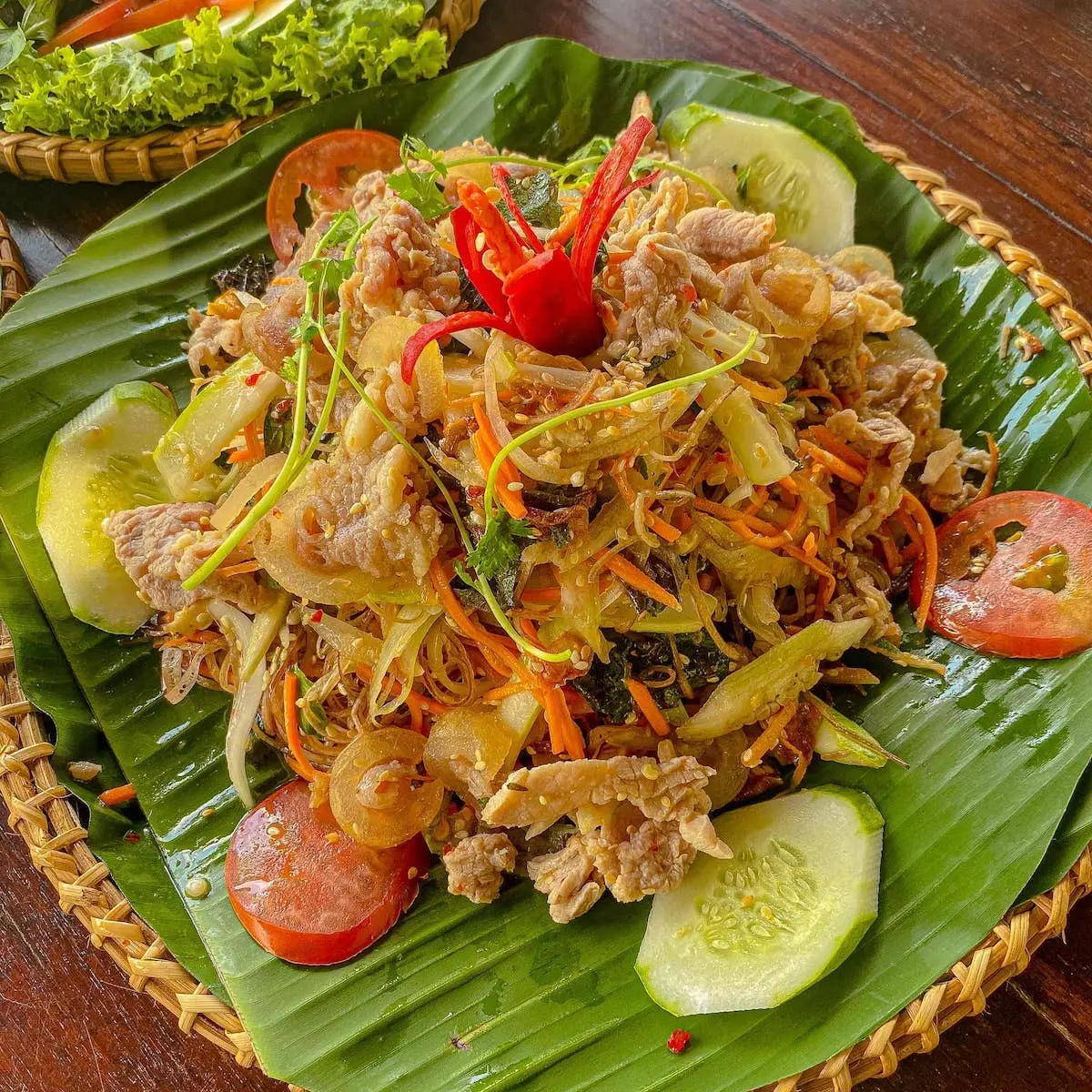 Xuy&ecirc;n kh&ocirc;ng về thời kiếm hiệp tại hồ K&ecirc;nh Hạ Nha Trang c&ugrave;ng anh ch&agrave;ng Jacob Nhat 13