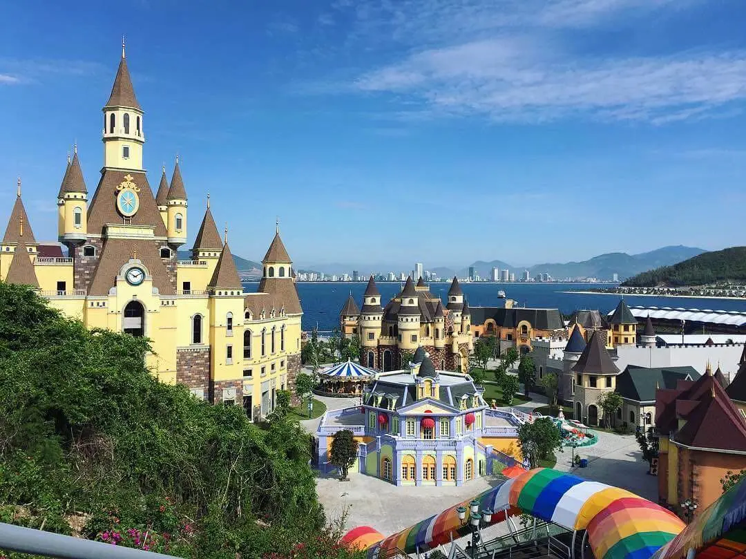 Review Nha Trang với top 10 địa điểm du lịch không thể bỏ lỡ