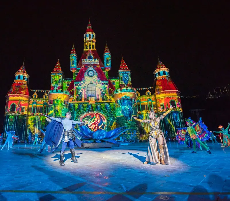 Tata Show, bom tấn biểu diễn đa phương tiện tại VinWonders Nha Trang