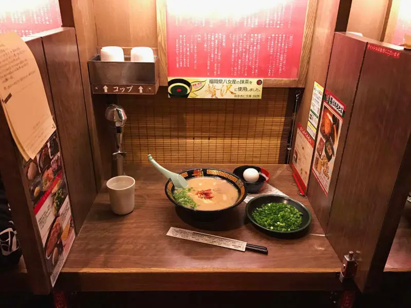 Chuỗi cửa h&agrave;ng Ichiran ramen độc đ&aacute;o của xứ sở Mặt trời mọc 7
