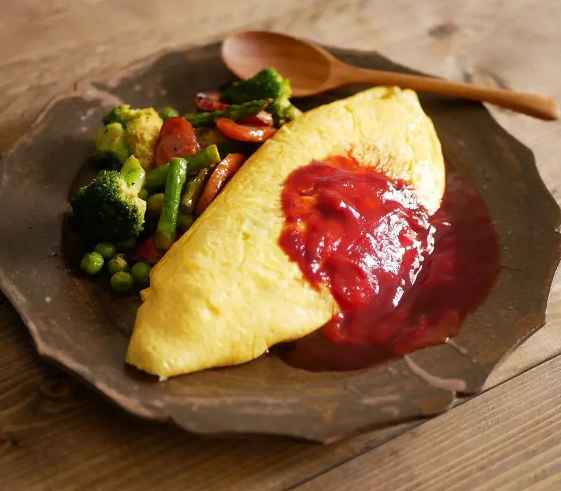 Cơm trứng omurice: Từ bếp Nhật về gian bếp nh&agrave; bạn 3