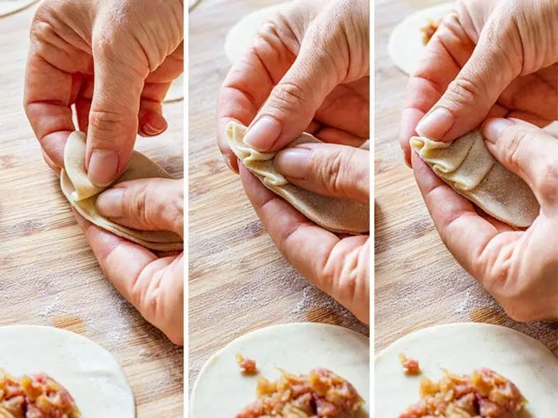 Gyoza: Phi&ecirc;n bản h&aacute; cảo Nhật Bản v&agrave; c&aacute;ch l&agrave;m ngon chuẩn vị 10