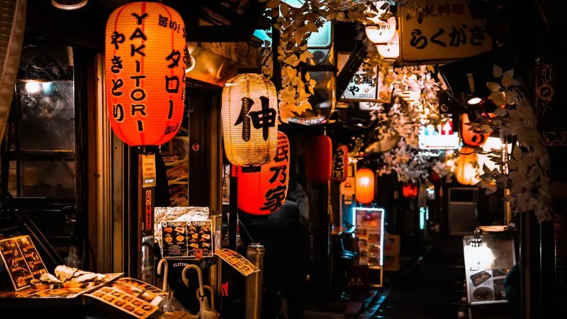 Izakaya: N&eacute;t văn h&oacute;a ẩm thực b&ecirc;n b&agrave;n nhậu độc đ&aacute;o tại Nhật Bản 2
