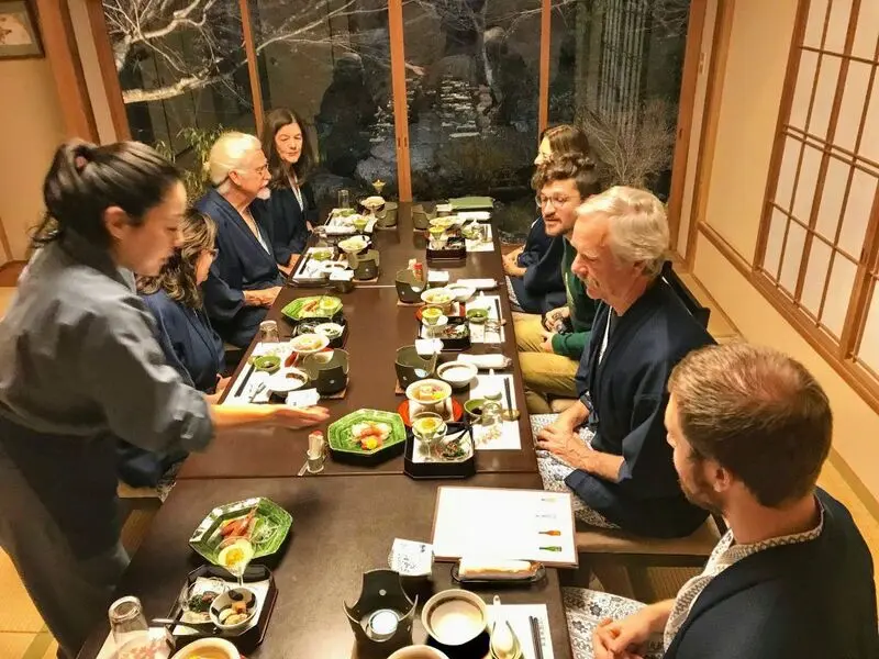 Kaiseki: Phong c&aacute;ch ẩm thực Nhật tinh tế theo m&ugrave;a 8