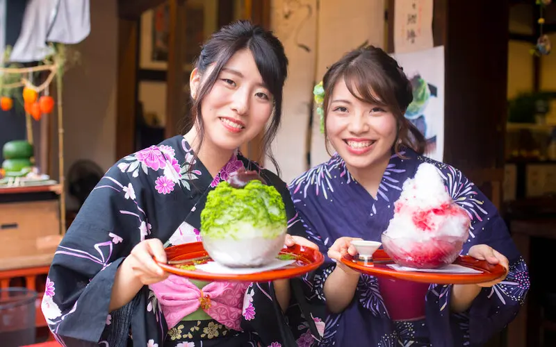 Thưởng thức kakigori, m&oacute;n ăn đặc trưng của m&ugrave;a h&egrave; Nhật Bản 3